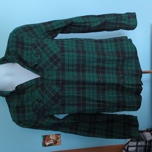 Ocean Coast Long Sleeve Flannel Size XL Woman